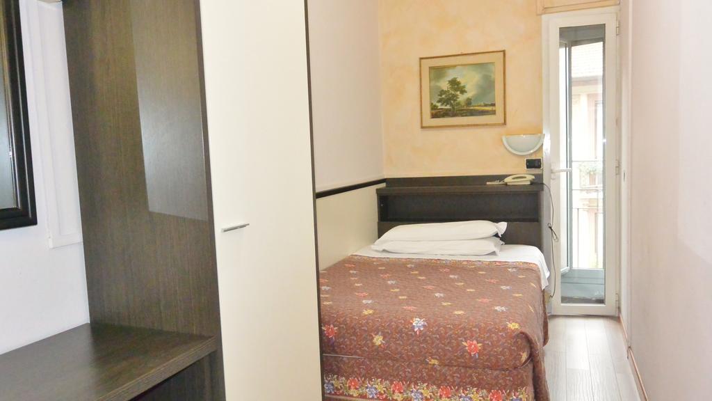 Hotel Arno