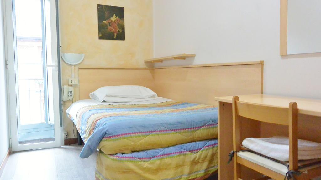 Hotel Arno *